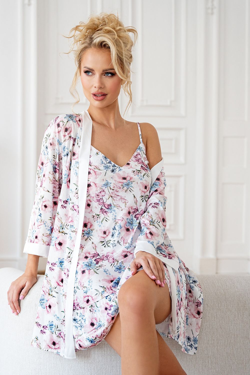 Bathrobe model 194288 Donna Toissijaiskuva