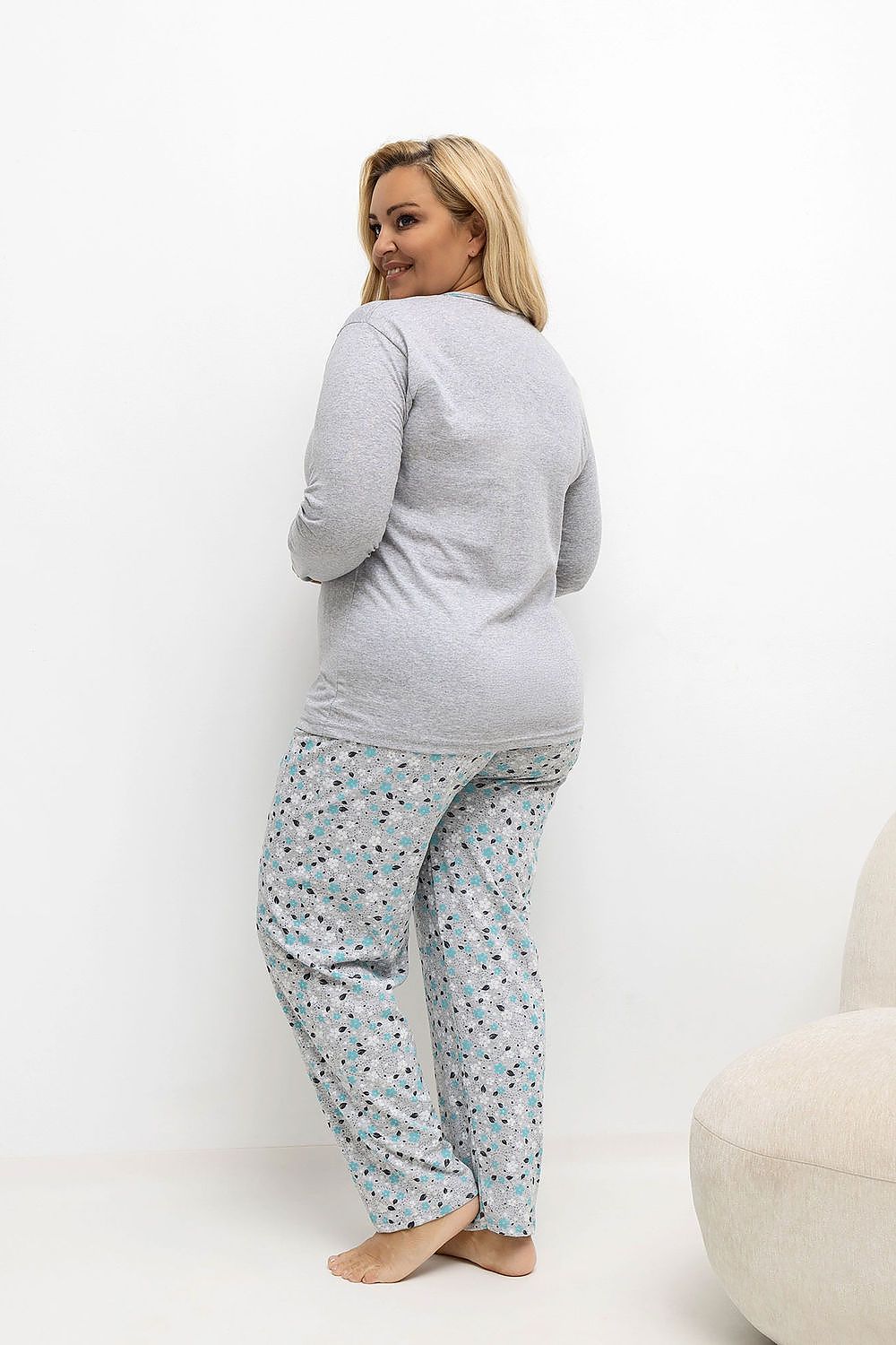 Plus Size Pajamas model 221182 Forever Pink Toissijaiskuva