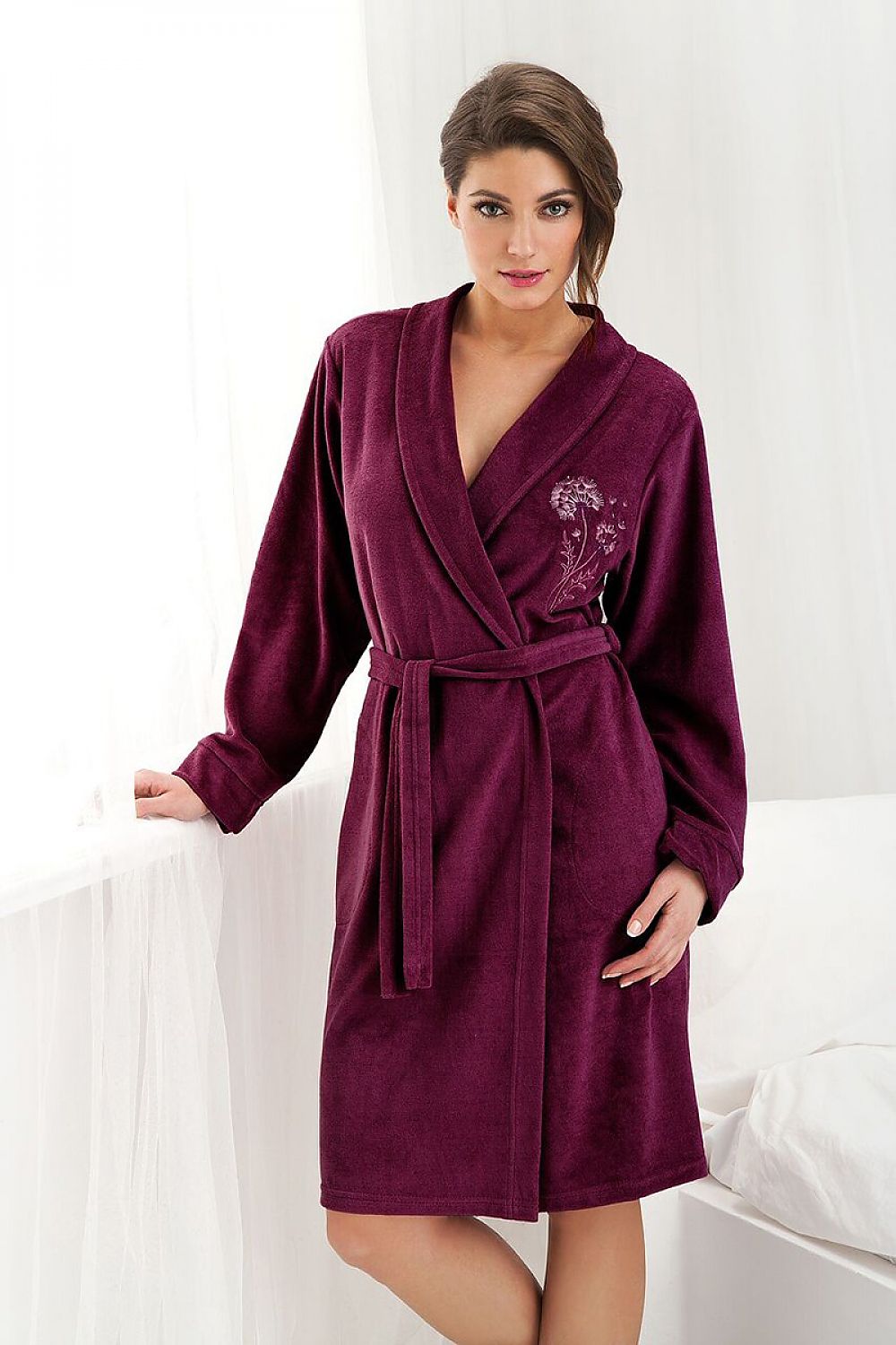 Bathrobe model 81113 Dorota Toissijaiskuva