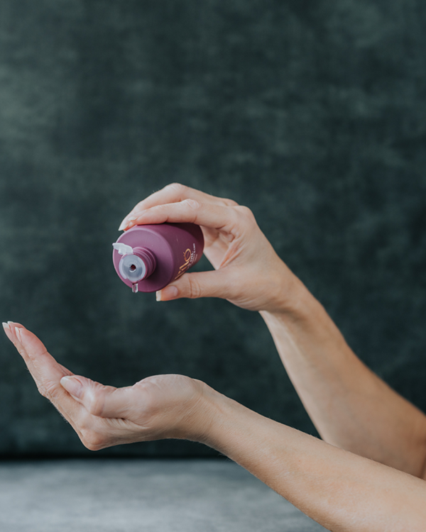 VV Oil with Vitamin C / CBD