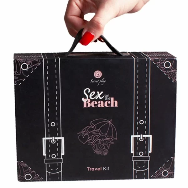 this compact kit offers a variety of engaging activities and accessories to enhance your shared experiences