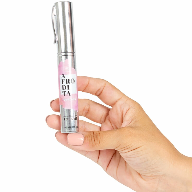 Secret Play Aphrodita Perfumy z Feromonami Karmelowe 9 - Boutique Anelma <h2>Secret Play Aphrodita Pheromone Perfume Spray Travel Size 9.5ml</h2>