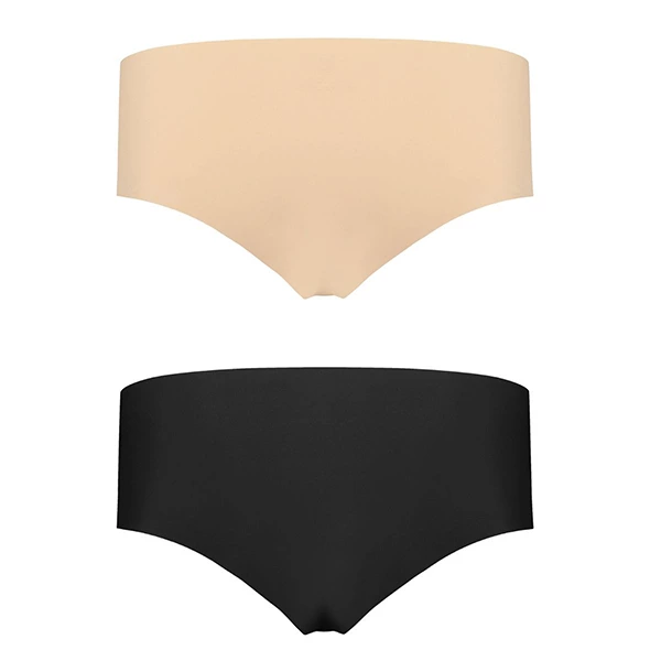 Modelling underwear