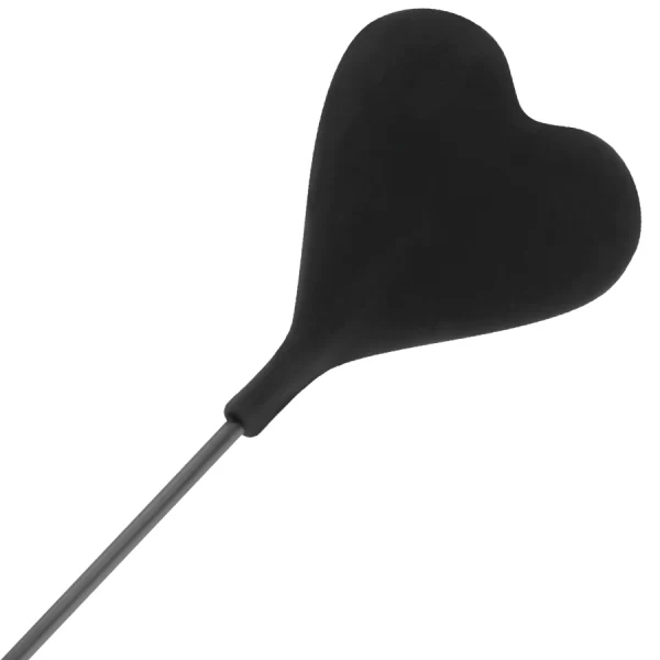 <strong>Darkness Black Feather & Leather Dual-Sided Intimate Accessory 40cm</strong><br><br>Experience versatility and elegance with this dual-sided intimate accessory by Darkness. Crafted for those seeking to enhance their private moments