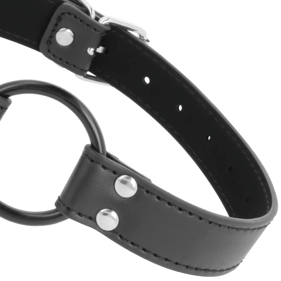 Darkness - Pas skorzany z pierścieniem 3 - Boutique Anelma <h2>Darkness Adjustable Leather Ring Gag 3.6 cm – Universal Comfort and Premium Design</h2>
