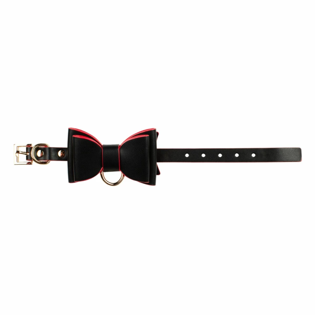 Zestawy BDSM - Boutique Anelma body-safe materials for optimal comfort and durability.<br><br>This comprehensive set includes:<ul><li>Adjustable handcuffs with secure fastenings</li><li>Elegant collar with matching leash for coordinated style</li><li>Breathable ball gag with ergonomic strap</li><li>Textured flogger for controlled tactile stimulation</li><li>Four additional accessories for various restraint and control possibilities</li></ul><br>All items are designed to offer a secure fit and are suitable for both new enthusiasts and those looking to expand their collection with premium pieces.<br><br><b>Key Features:</b><ul><li>Striking crimson and ebony color scheme for a modern