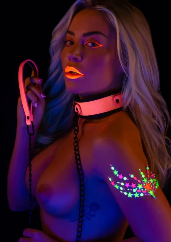 TABOOM Glow in the Dark Collar & Chain Leash - Vegan Leather