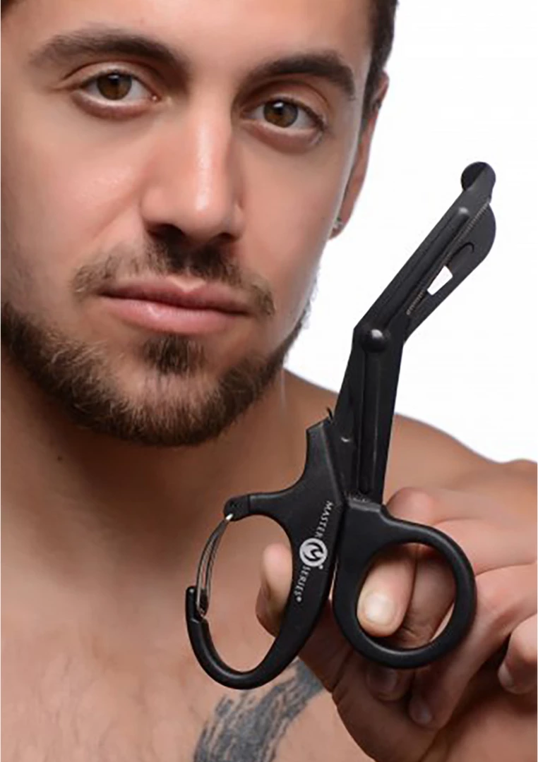 Bondage - Boutique Anelma these robust shears feature a blunted safety tip that allows for secure maneuvering under tight materials without risk of accidental injury.</p>