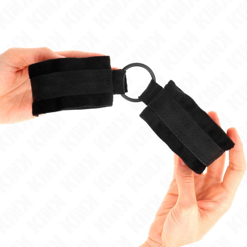 KINK Futro Mankietow Czarny Regulowany 25 cm z O-Ringiem 4 cm