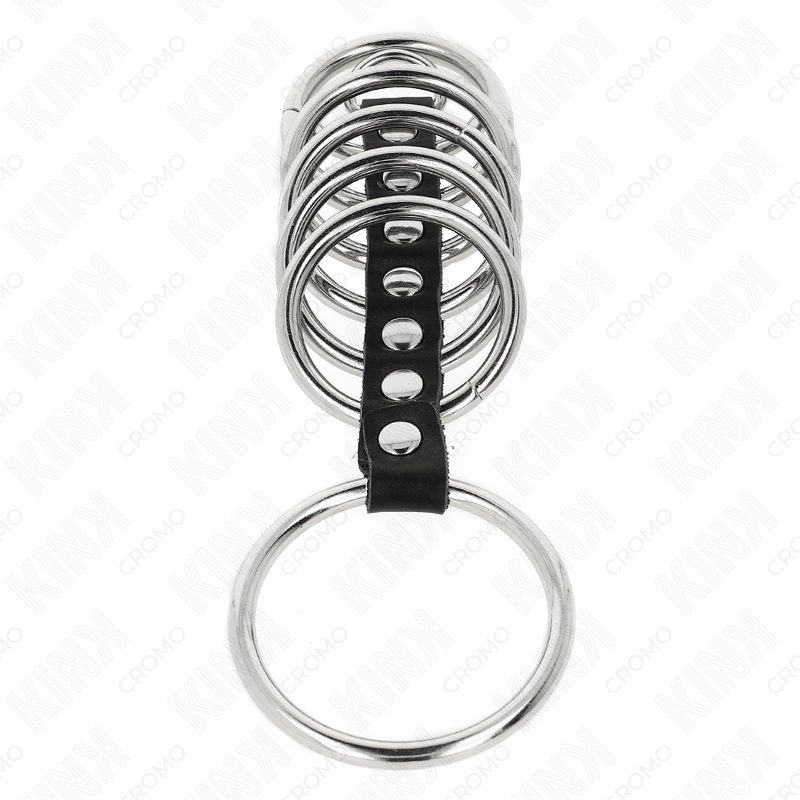 KINK Zestaw 7 metalowych pierścieni połączonych skorą 3 KINK Zestaw 7 metalowych pierścieni połączonych skorą 3