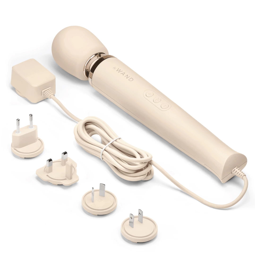 Le Wand Plug-In Wand Massager Cream