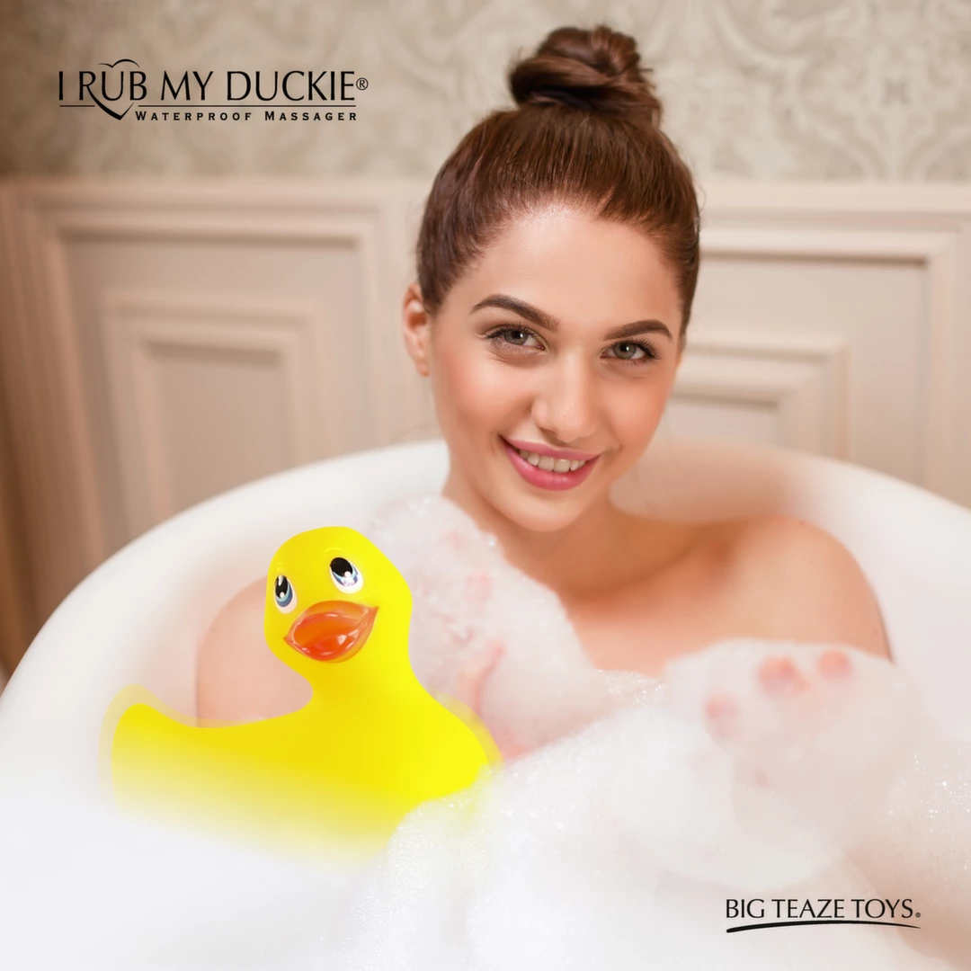 Big Teaze Toys I Rub My Duckie 2.0 Classic Yellow Massaging