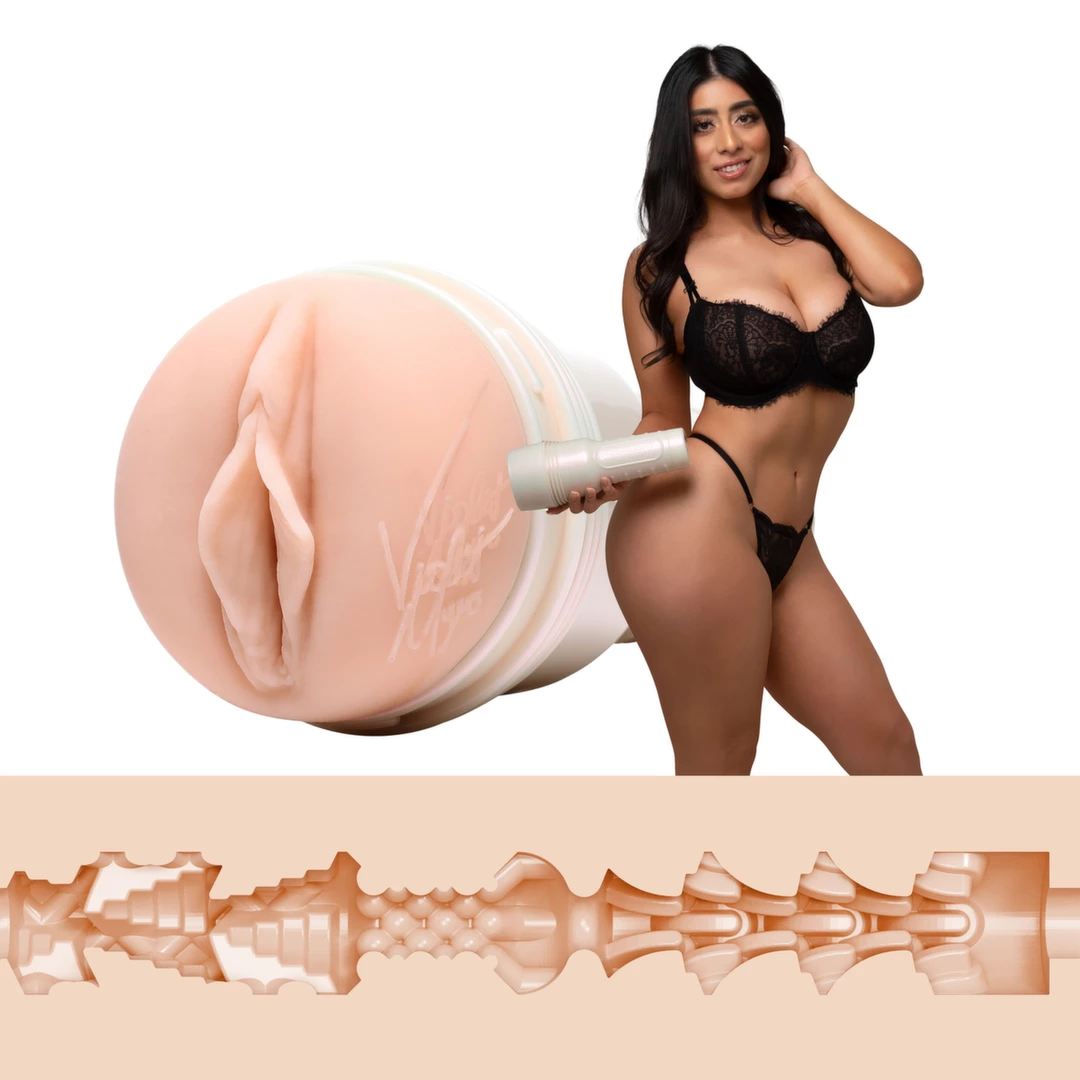 Fleshlight Girls Violet Myers Waifu Intimate Machine