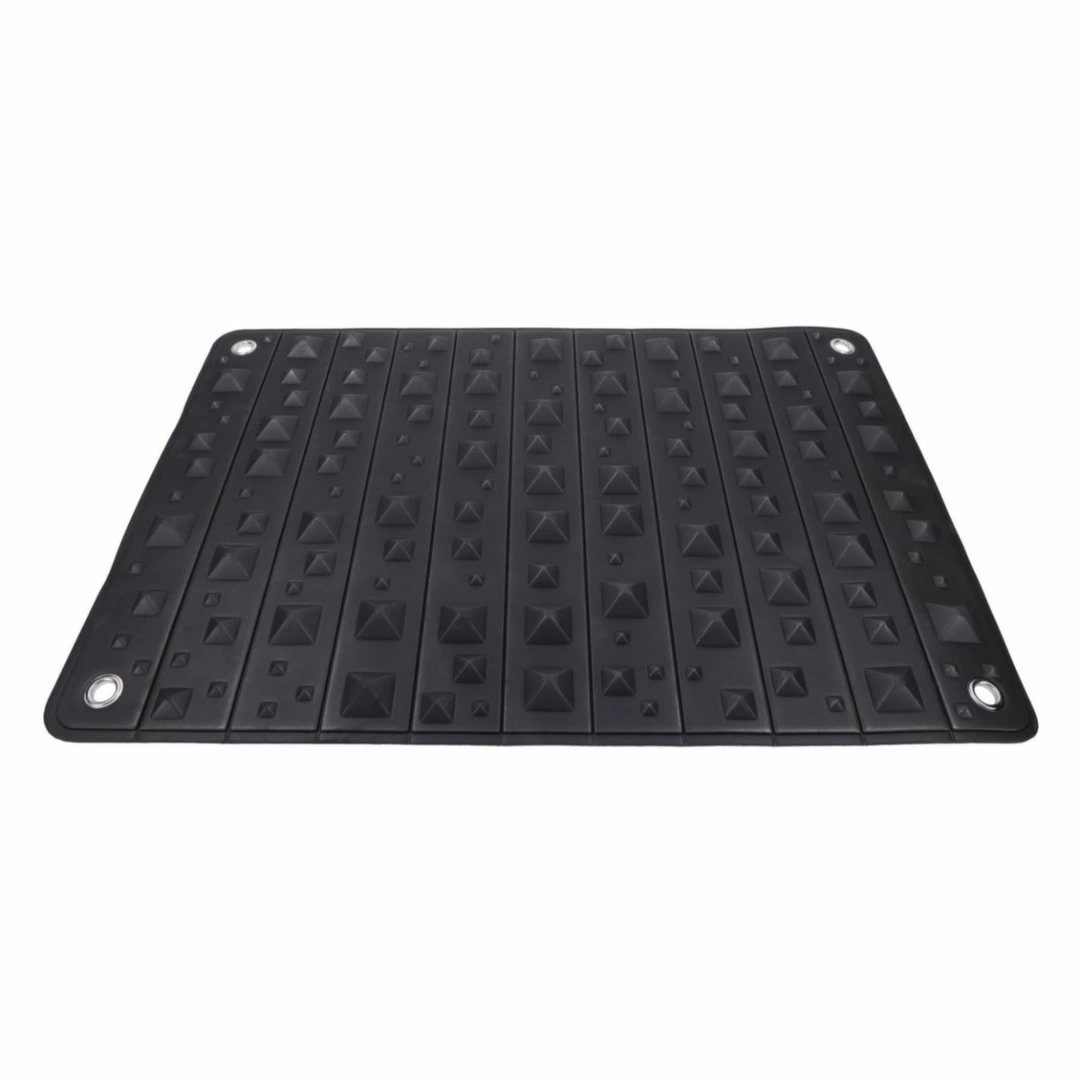 Sportsheets Edge Punishment Mat czarna mata z wypustkami