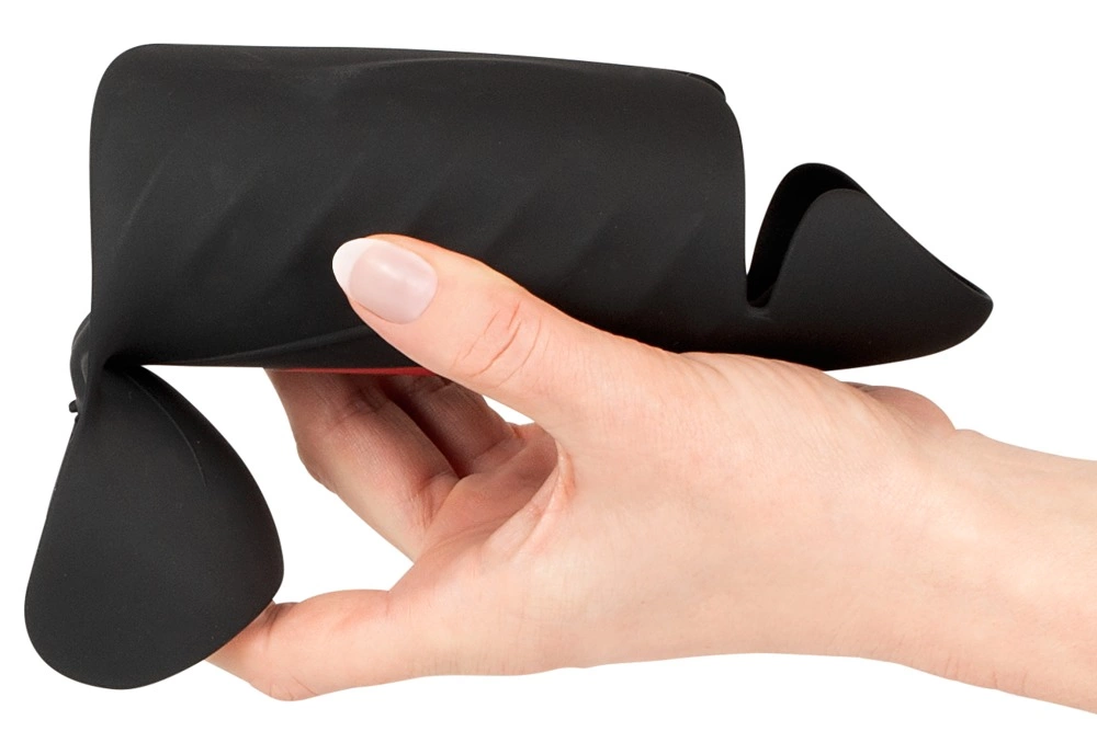 Black combines 10 vibration modes and rechargeable power in a practical