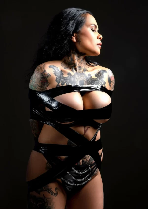 TABOOM Bondage Tape 15m - TaÅ›ma wiÄ…Å¼Ä…ca PVC