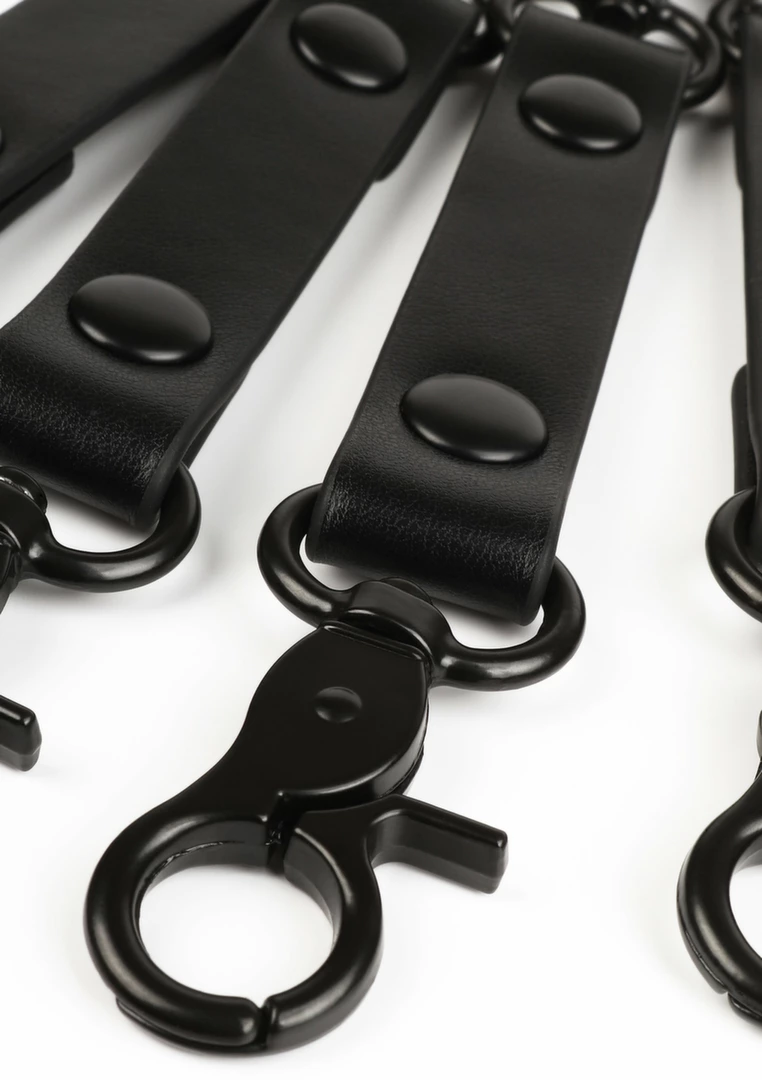 Bondage Avanza