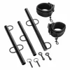 CalExotics Spreader Bar with Cuffs regulowany system rozporowy z kajdankami