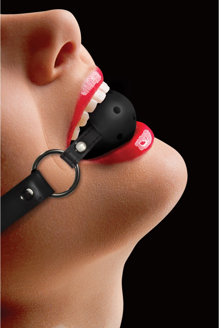 Ouch! Adjustable Leather Breathable Ball Gag Black Universal