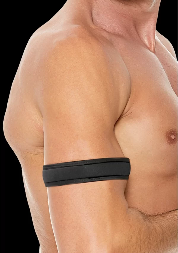 Ouch! Opaska na biceps z neoprenu czarna - komfortowy model Puppy Play - Anelma Ouch! Opaska na biceps z neoprenu czarna - komfortowy model Puppy Play